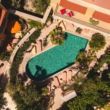 Casa Fontana Hotel *