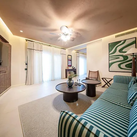 Casa Fontana ホテル